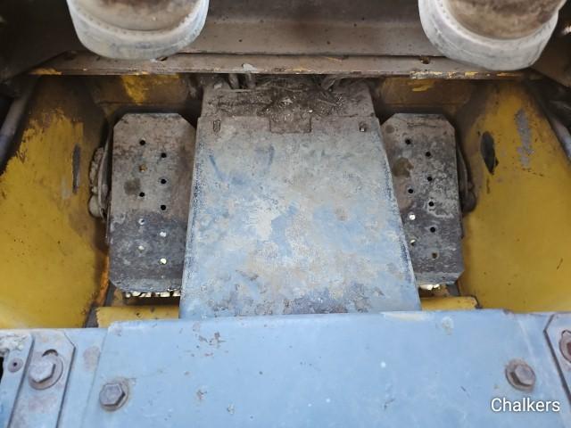 2001 New Holland LS140 Skidsteer