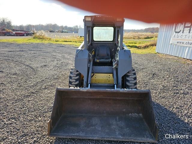 2001 New Holland LS140 Skidsteer