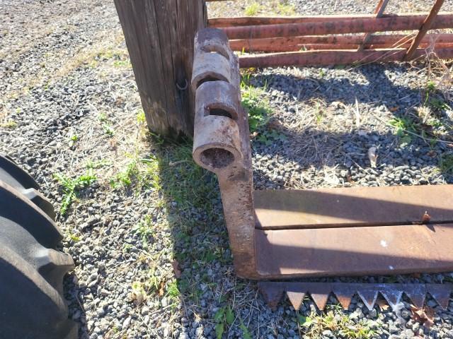 6ft. Pallet Forks/Fits Variety Of Machines