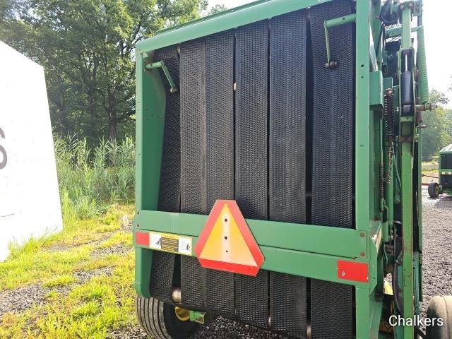 John Deere 435 Round Baler