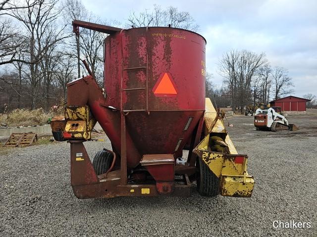 New Holland 357 Grinder Mixer
