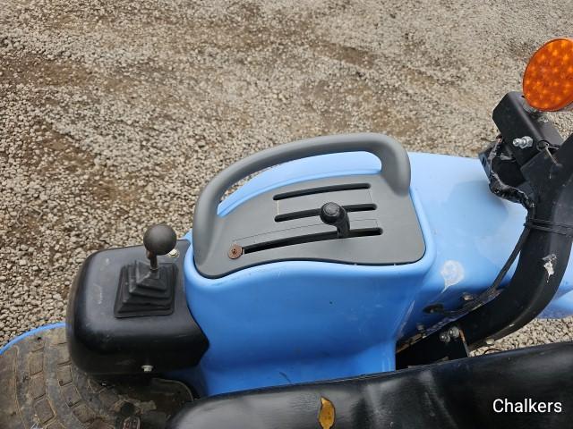 New Holland TC33D 4x4 w/Ldr