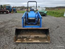 New Holland TC33D 4x4 w/Ldr