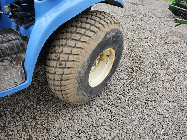 New Holland TC33D 4x4 w/Ldr