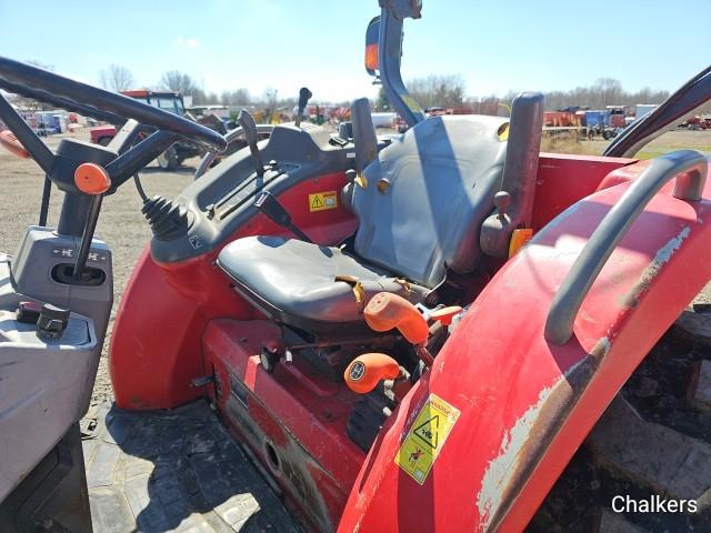 Massey Ferguson 1652 4x4 w/Ldr