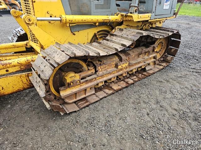 Komatsu D39E Dozer w/6 way Blade
