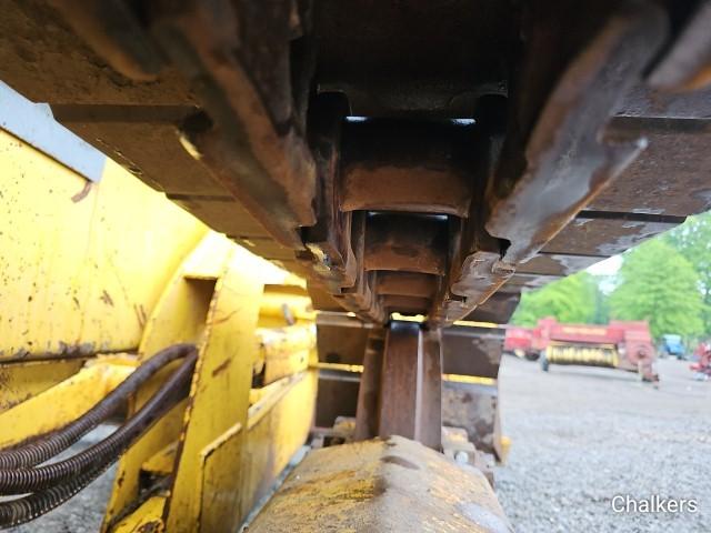 Komatsu D39E Dozer w/6 way Blade