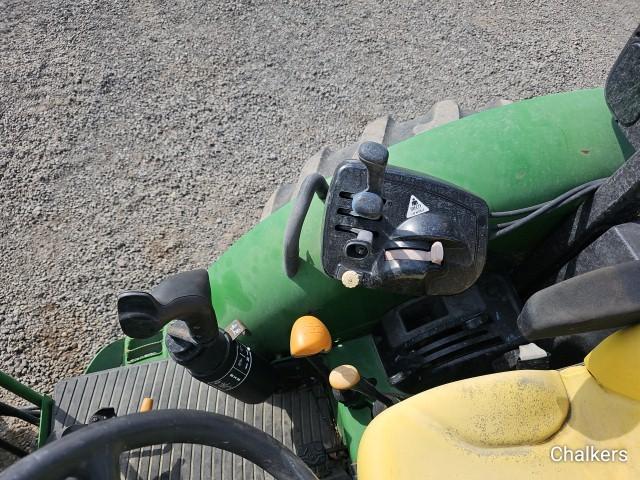 John Deere 5085E 4x4 w/Ldr