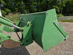 John Deere 5085E 4x4 w/Ldr