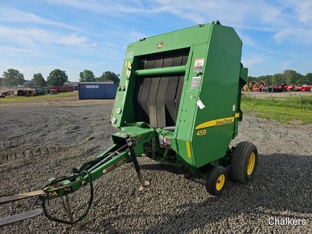 John Deere 458 Round Baler