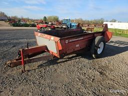 International 540 PTO Manure Spreader/Top Beater