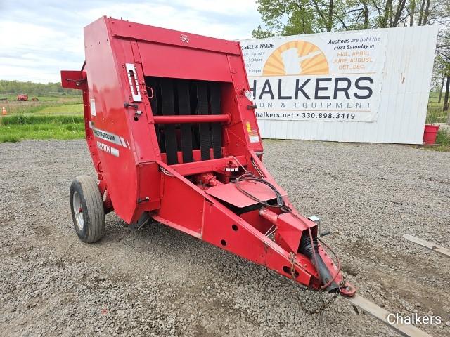 Massey Ferguson 1734 Round Baler