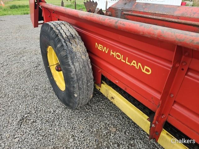 New Holland 512 PTO Manure Spreader/Top Beater