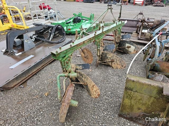 John Deere 3btm. 3pt. Plow/16in.