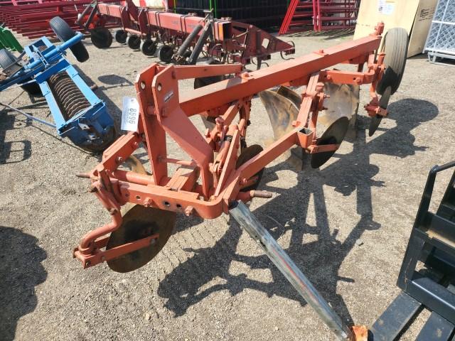 Allis Chalmers 4btm. 3pt Plow