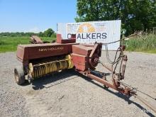 New Holland 315 Square Baler w/Thrower