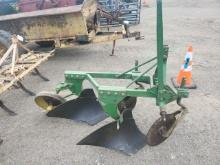 John Deere 2btm. 3pt. Plow