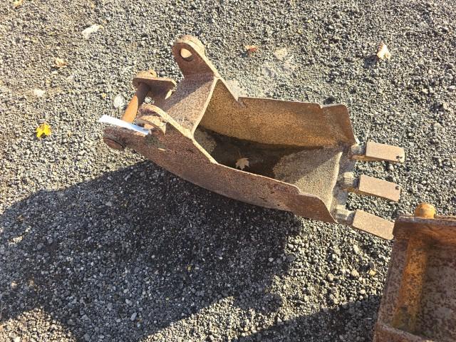 Ford 12in. Backhoe Bucket