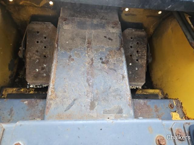 2001 New Holland LS170 Skidsteer