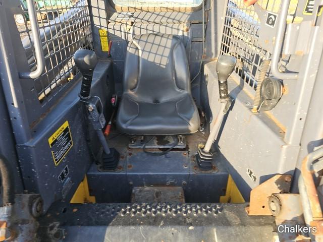 2001 New Holland LS170 Skidsteer