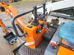 AGT L12 Mini Excavator/Gas/Unused