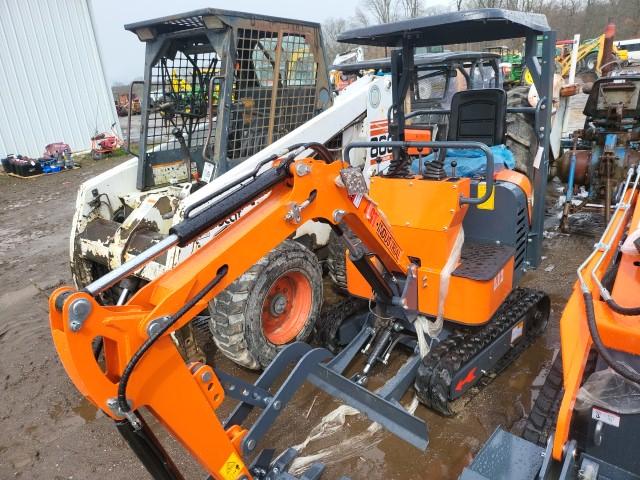 AGT L12 Mini Excavator/Gas/Unused