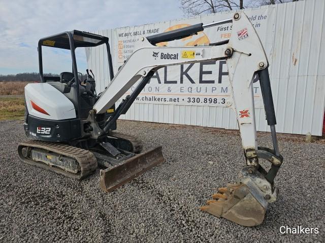 2021 Bobcat E32i Excavator