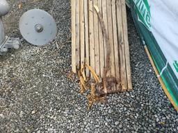 (12) 28ft. Trusses/Bottoms are rough in spots