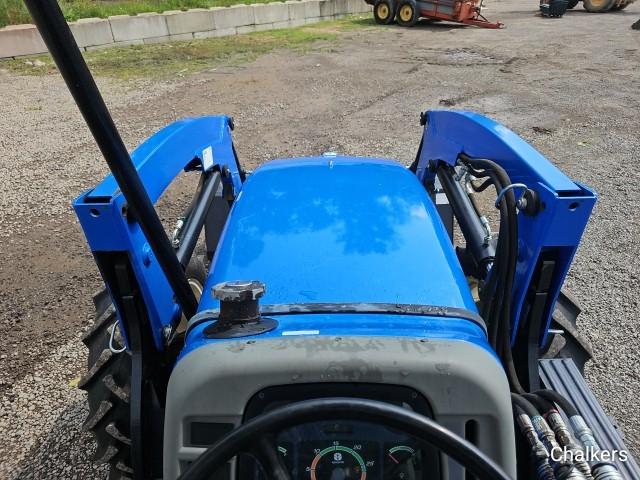New Holland Workmaster 55 4x4 w/Ldr
