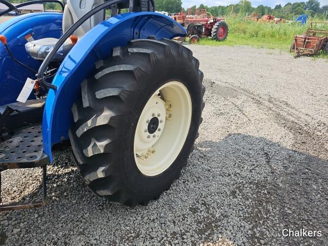 New Holland Workmaster 55 4x4 w/Ldr