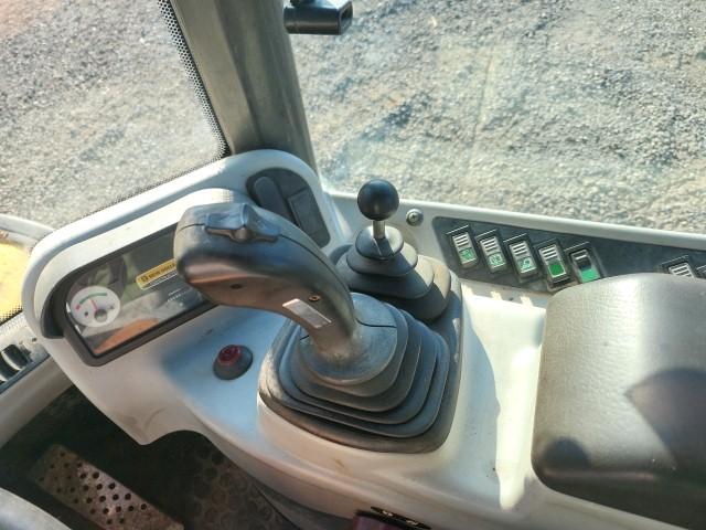 2011 New Holland W50 Wheel Loader
