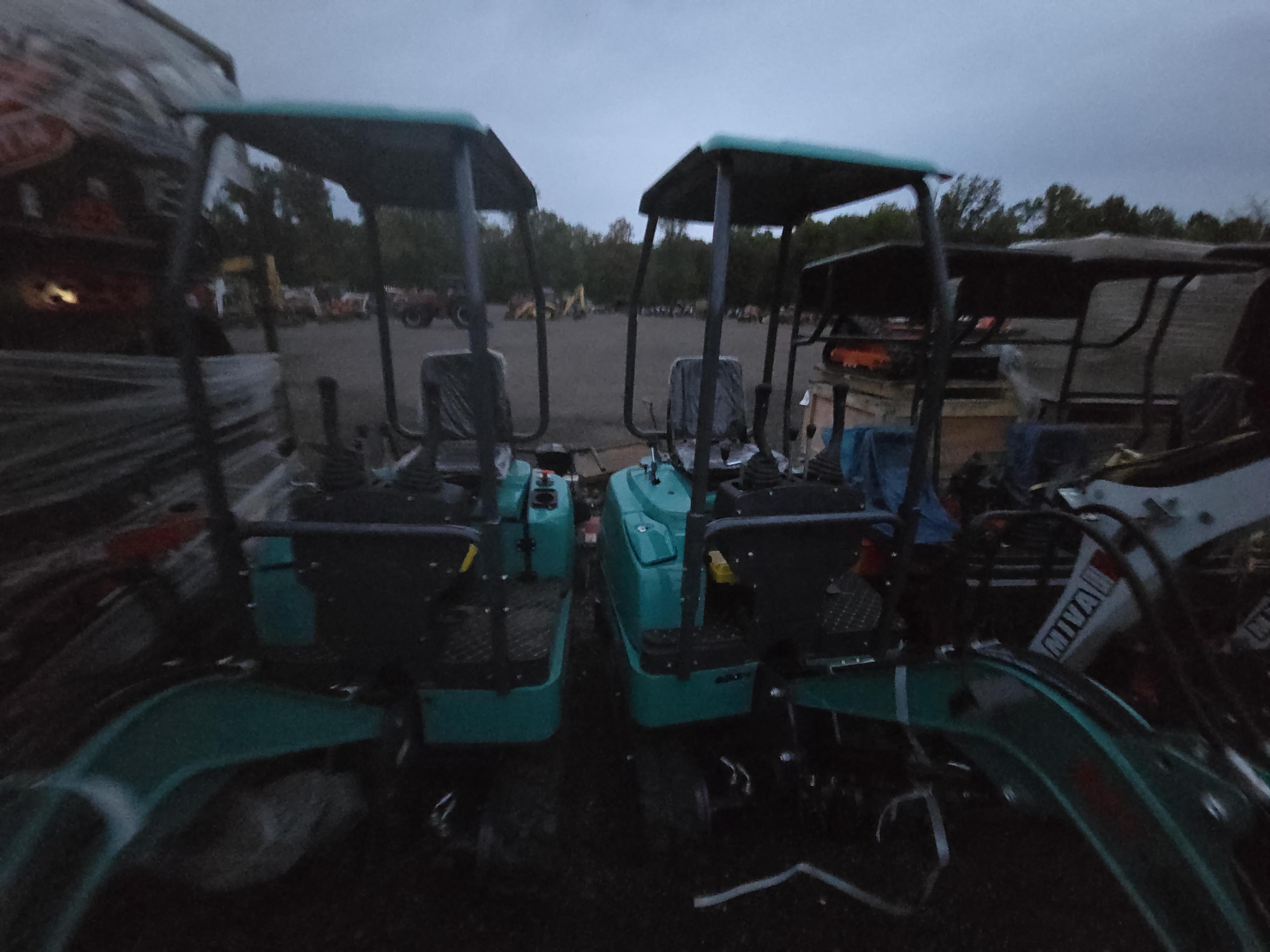 AGT QK16R Mini Excavator