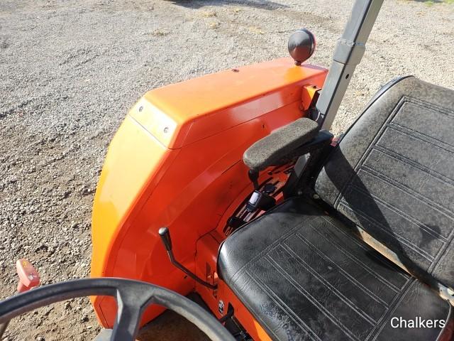 Kubota M4700 2wd