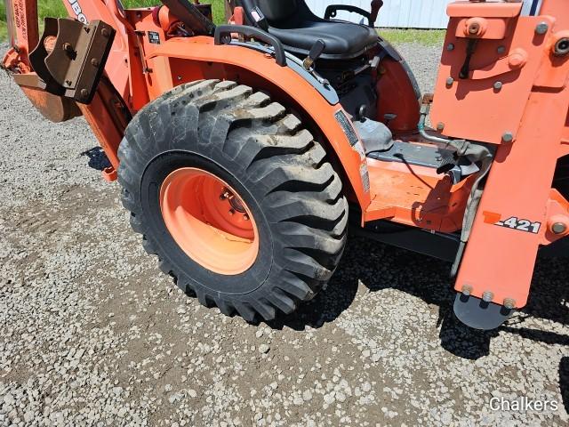 Kubota B21 4x4 Loader Backhoe