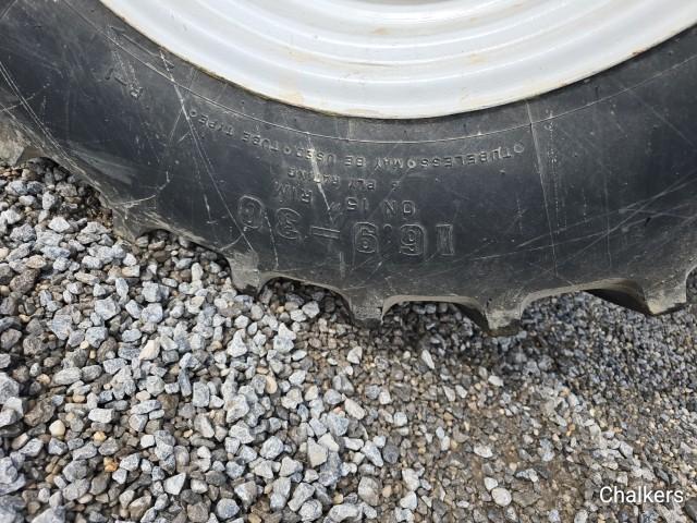 Ford 4630 4x4 w/Ldr