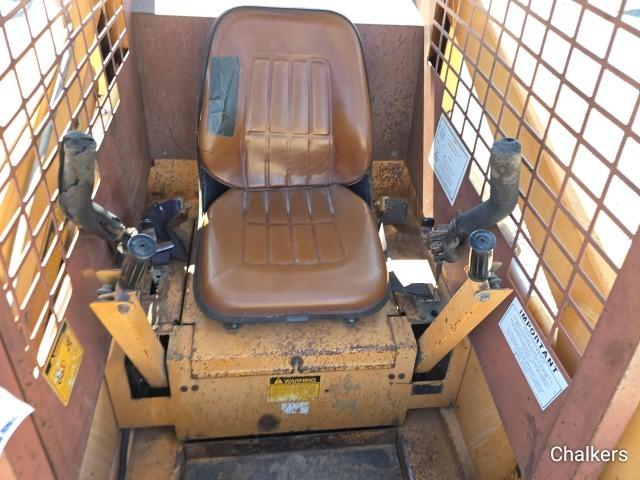 Case 1835C Skidsteer