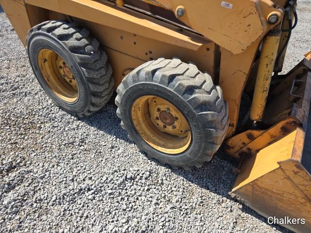 Case 1835C Skidsteer