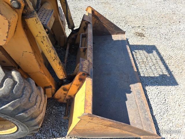Case 1835C Skidsteer