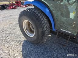 New Holland T2320 4x4 w/Cab/Ldr