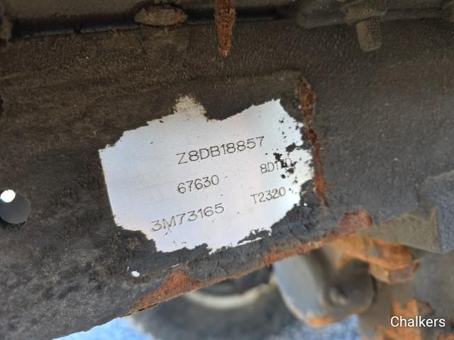 New Holland T2320 4x4 w/Cab/Ldr