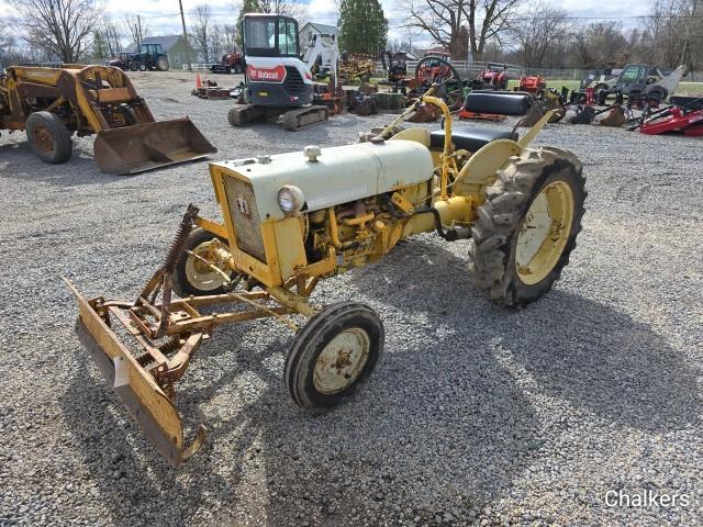 International Cub Low Boy