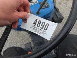 New Holland 3930 2wd