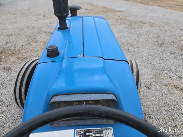 New Holland 3930 2wd