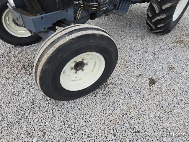 New Holland 3930 2wd