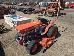 Kubota B7100 4x4 w/Mower