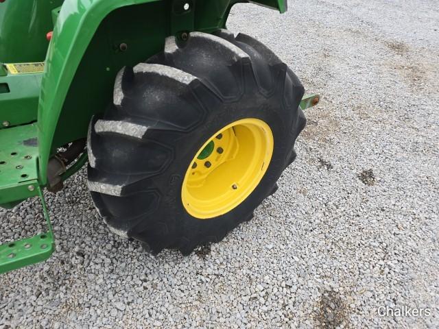John Deere 790 2wd