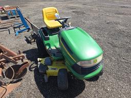 John Deere LA145 Riding Mower