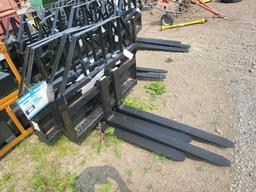 AGT 48in. QT Pallet Forks
