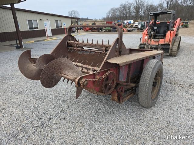 McCormick 200 Ground Drive Manure Spreader