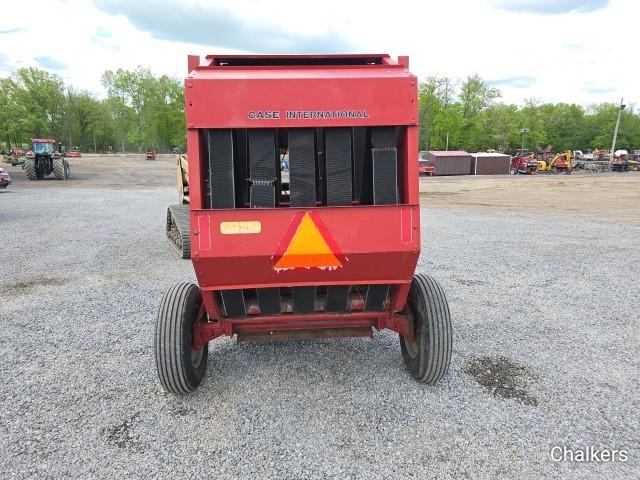 Case IH 8420 Round Baler